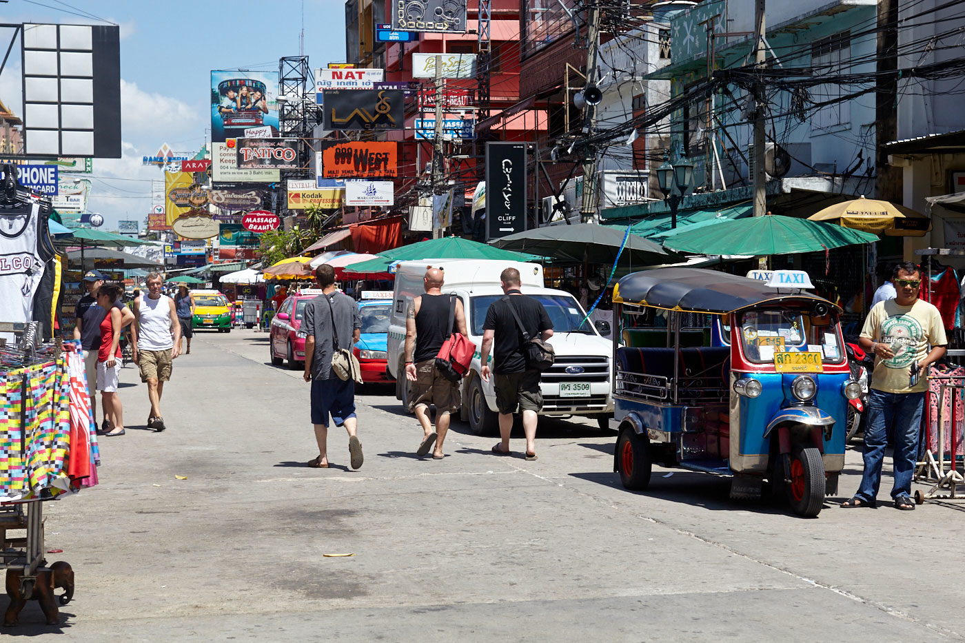Backpacker ghetto Khao San Road to be spruced up