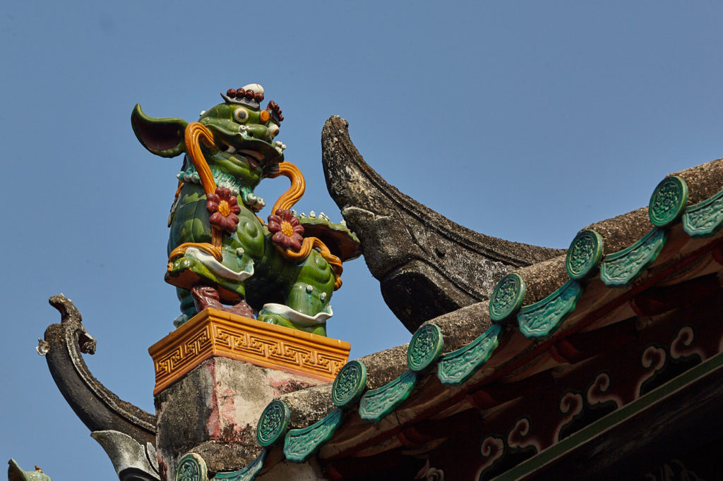 Ceramic Shiwan lion figure along the roof ridge of the Tang ancestral hall, Ping Shan