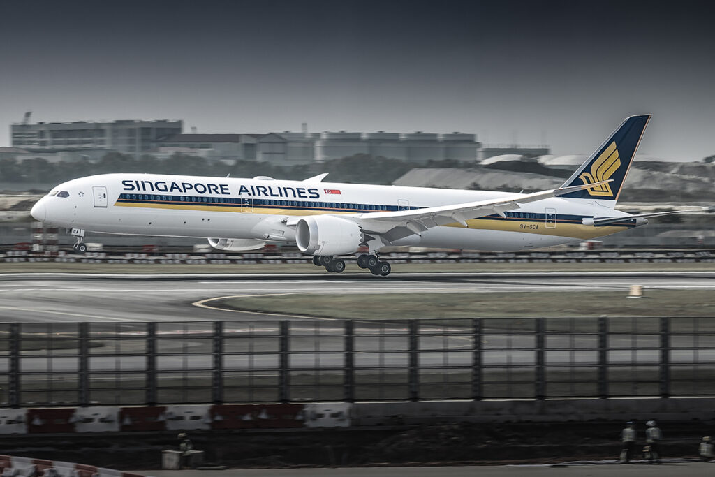 Singapore Airlines Boeing 787-10