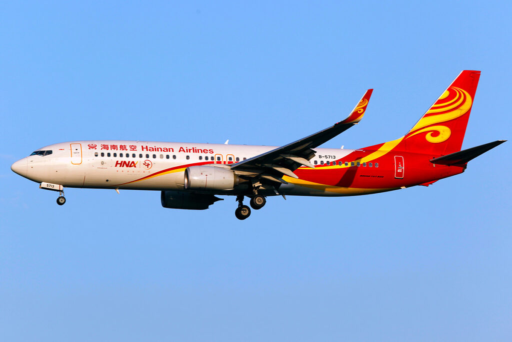 Hainan Airlines flies Beijing to Tokyo