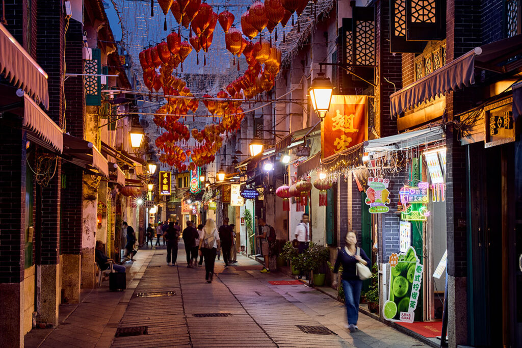 Sticky fingers on Happiness Street